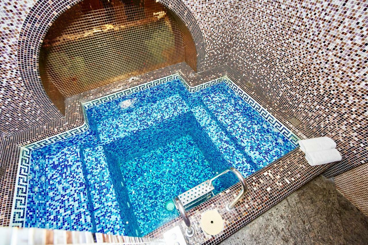 Apartment Grecheskie Odessa Extérieur photo